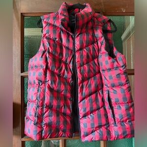 Lands End Red and Navy/Black Checkered Puffer Vest XL